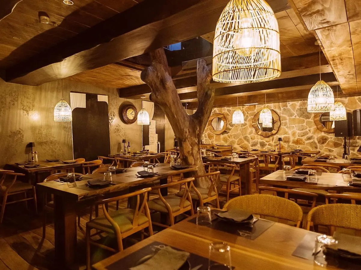 Etel Boutique Hotel Korce Albania
