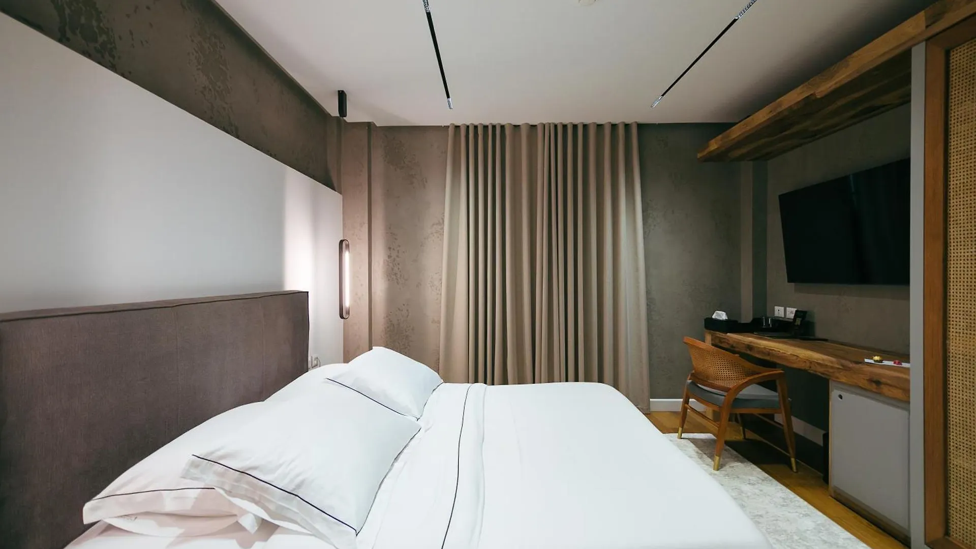 Etel Boutique Hotel Korce Albania