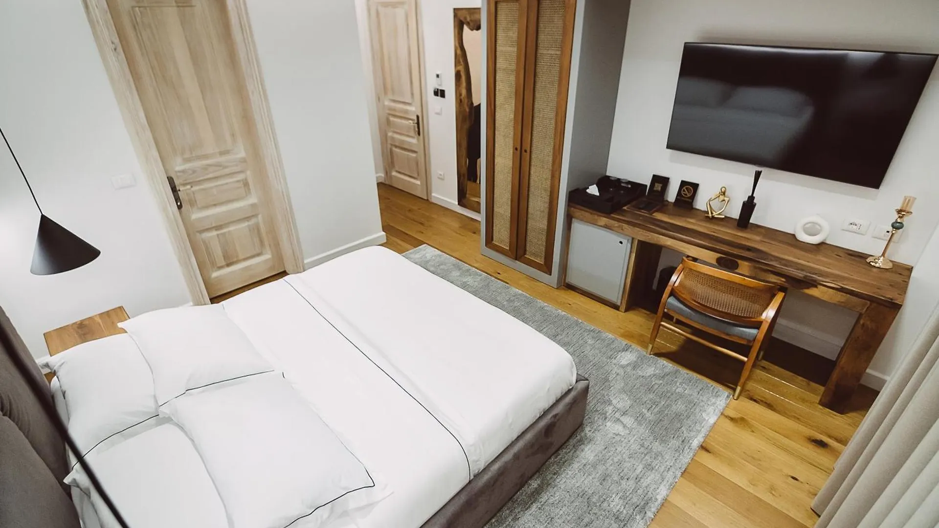Etel Boutique Hotel Korce 0*,  Albania